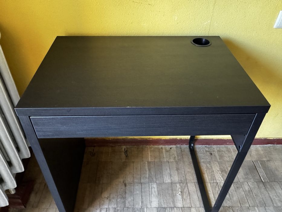 ІКЕA компактний письмовий стіл MICKE МІККЕ (73x50 см) чорний