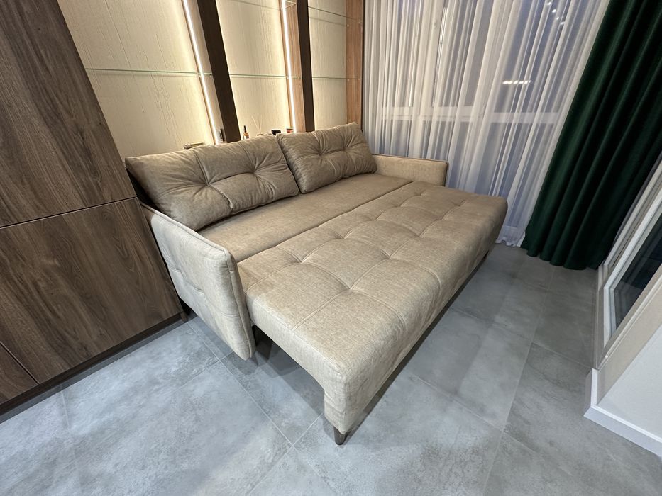 Диван розкладний Oliver Шик Галичина (світло-бежевий)