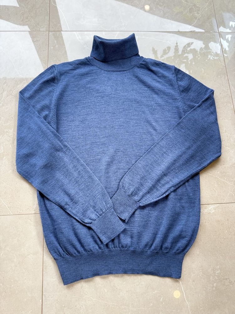 Продаю чоловічий гольф Gant