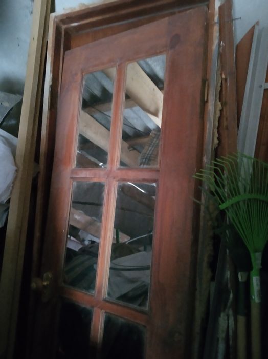 Двері дерев'яні б/у