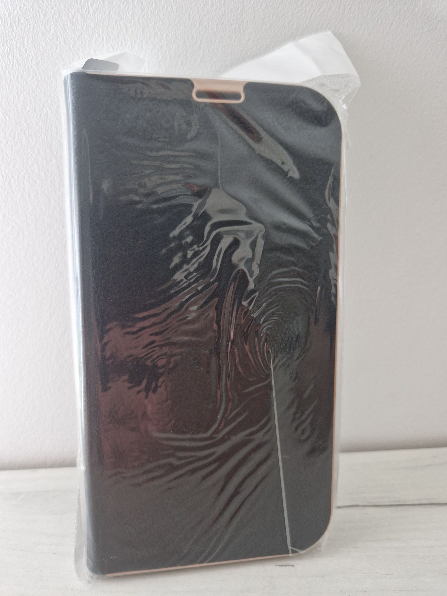 Kabura Book z ramką do Iphone 12 czarna