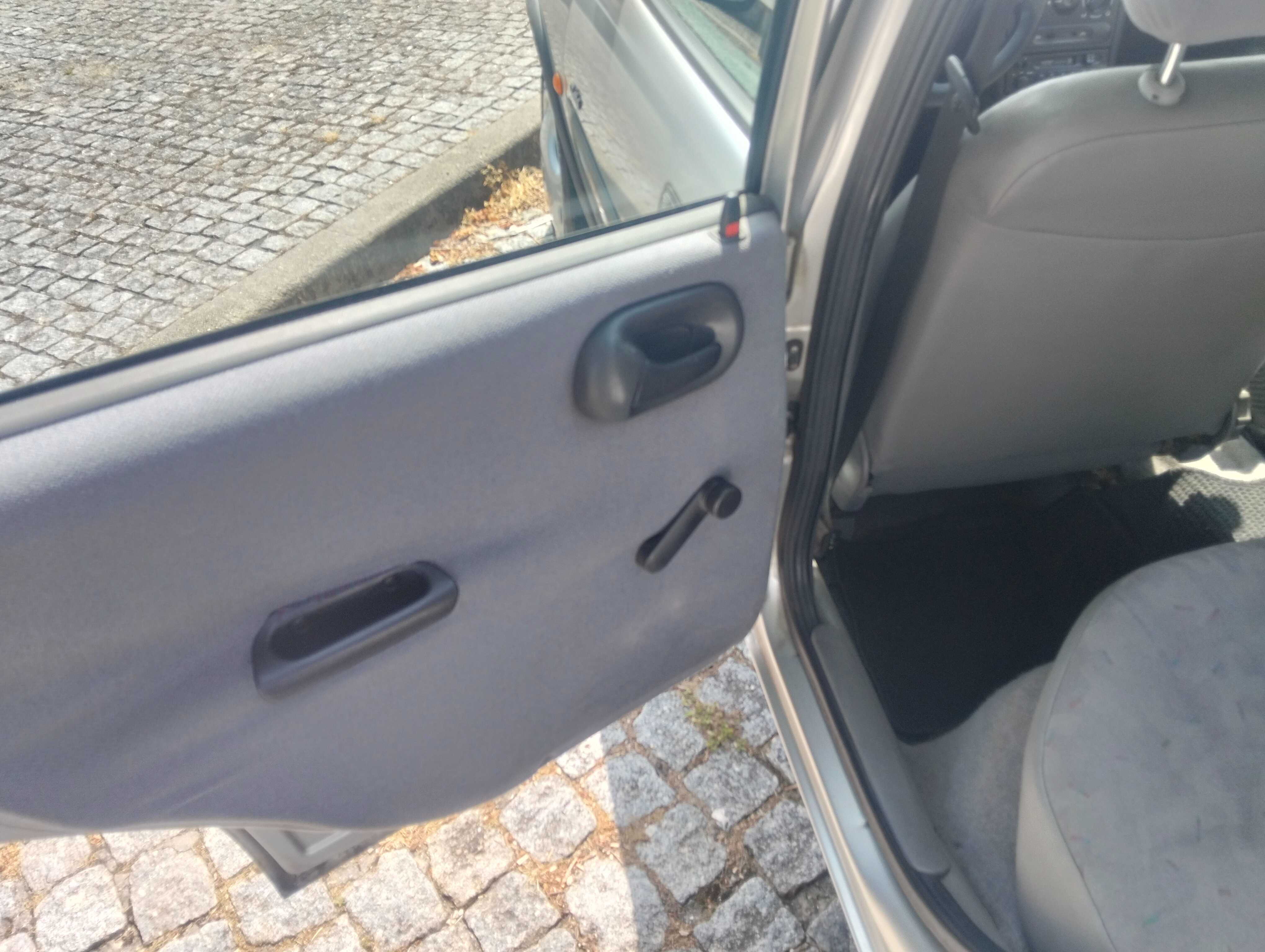 Opel Corsa 1,2 - 16V- 121000 Km