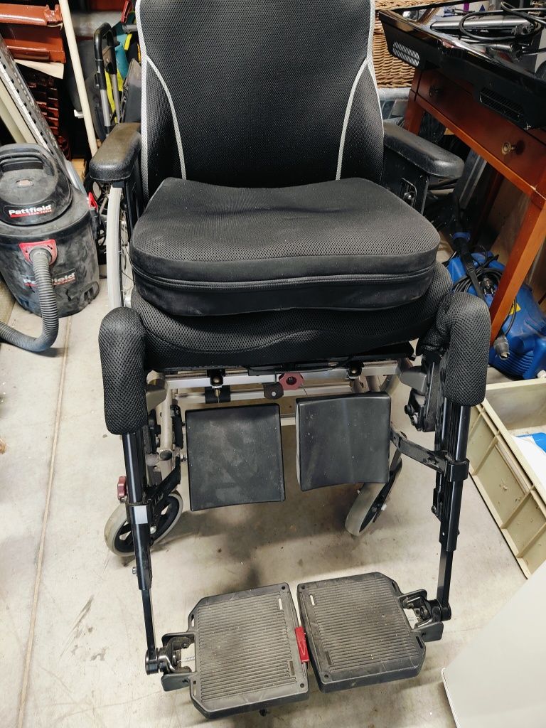 Wózek inwalidzki super stan