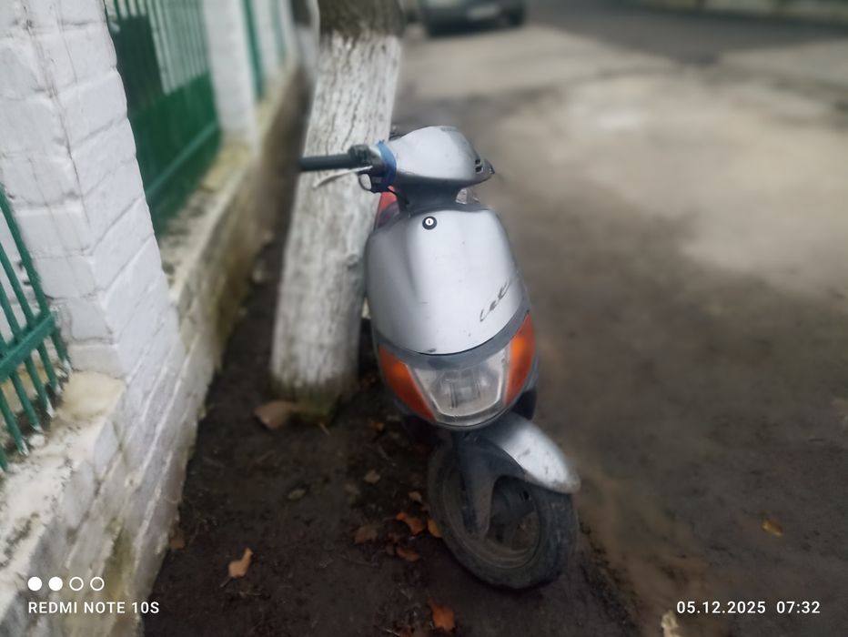 Продам мопед Сузуки летс 1