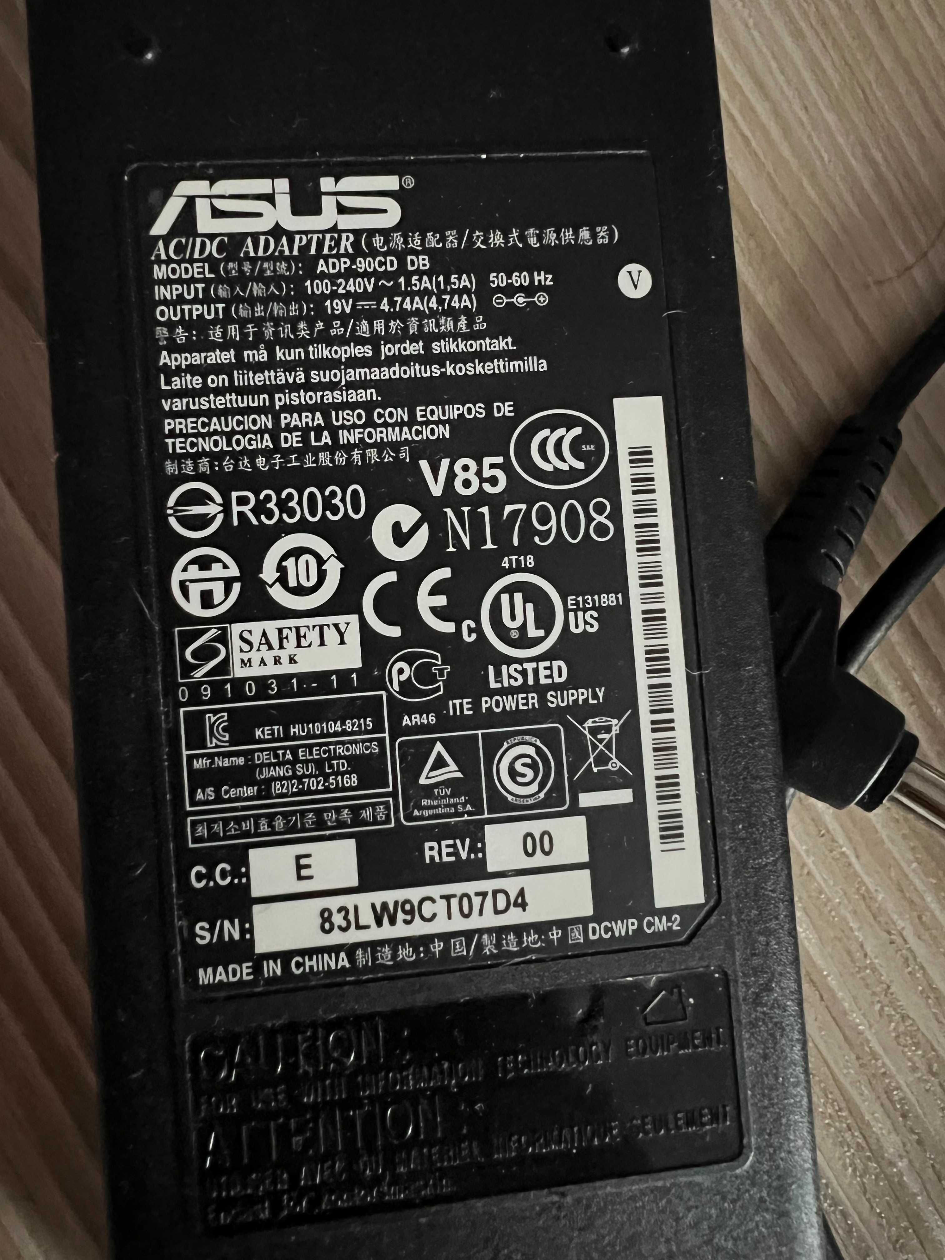 ASUS R700VJ-T2116H