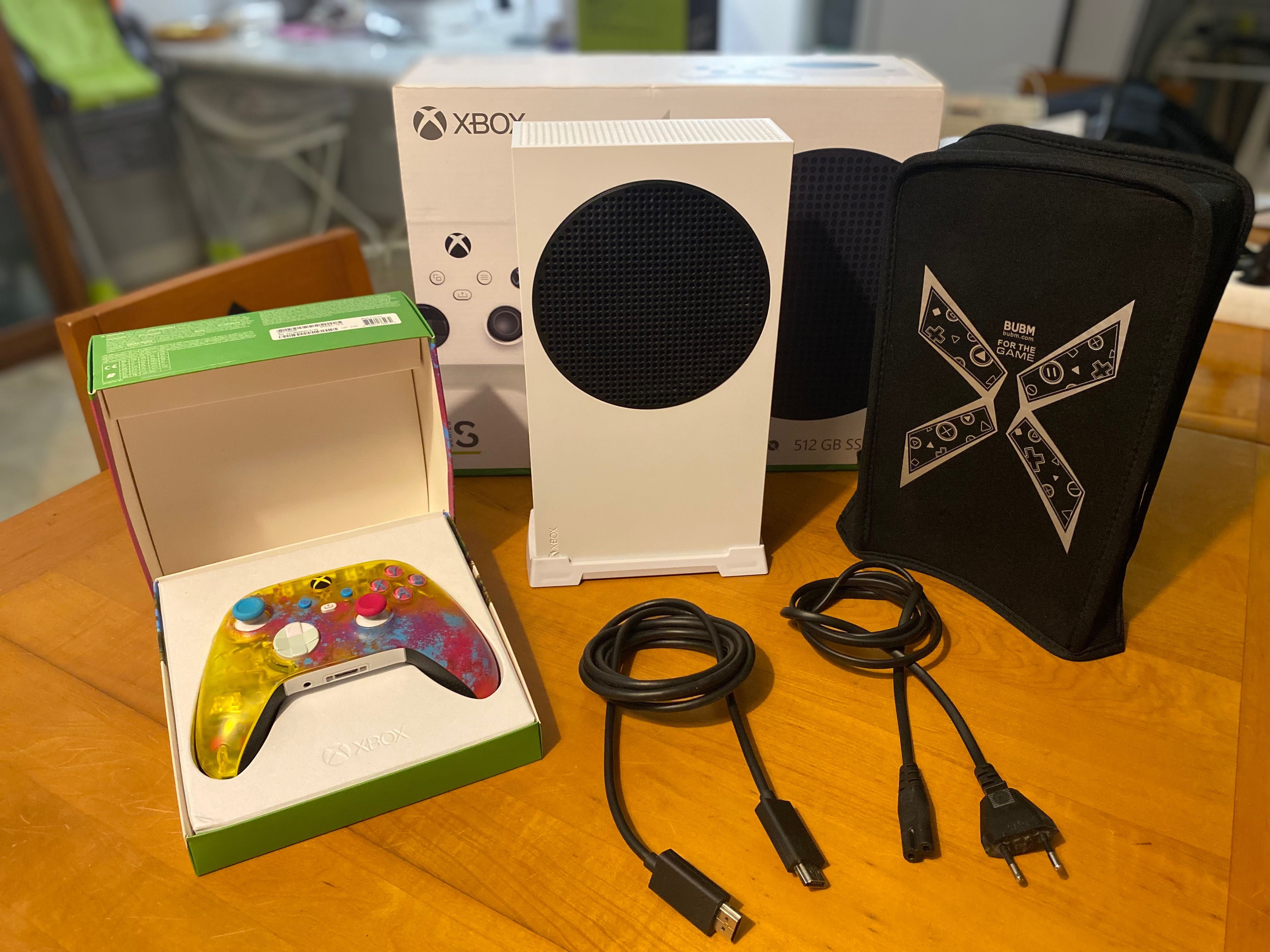 Xbox Series S 512GB + Comando Forza + extras