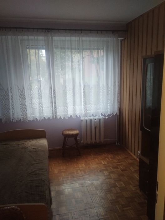 Wynajmę mieszkanie 39 m2 Parter os.Wyszyńskiego 2 pokoje .