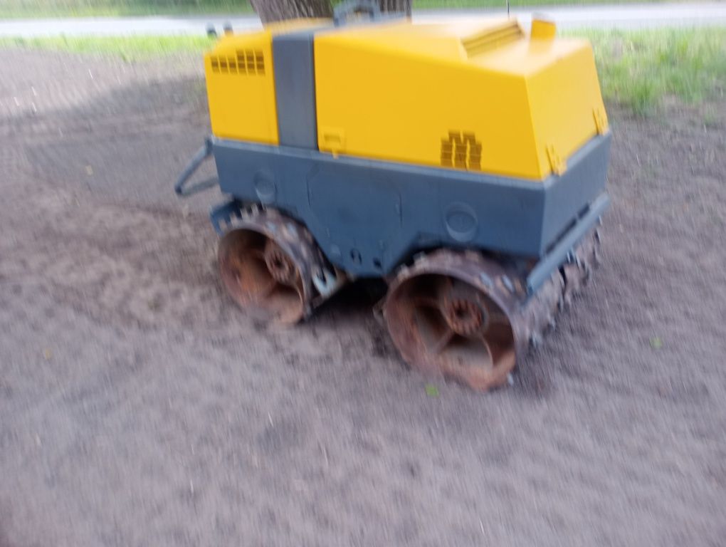 Bomag 85cm walec wibracyjny wynajem utwardzenie zagęszczarka kruszenie