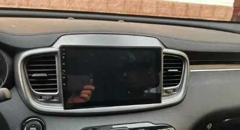 KIA SORENTO 3 stacja multimedialna Android CarPlay/AA Qled 4G Montaż