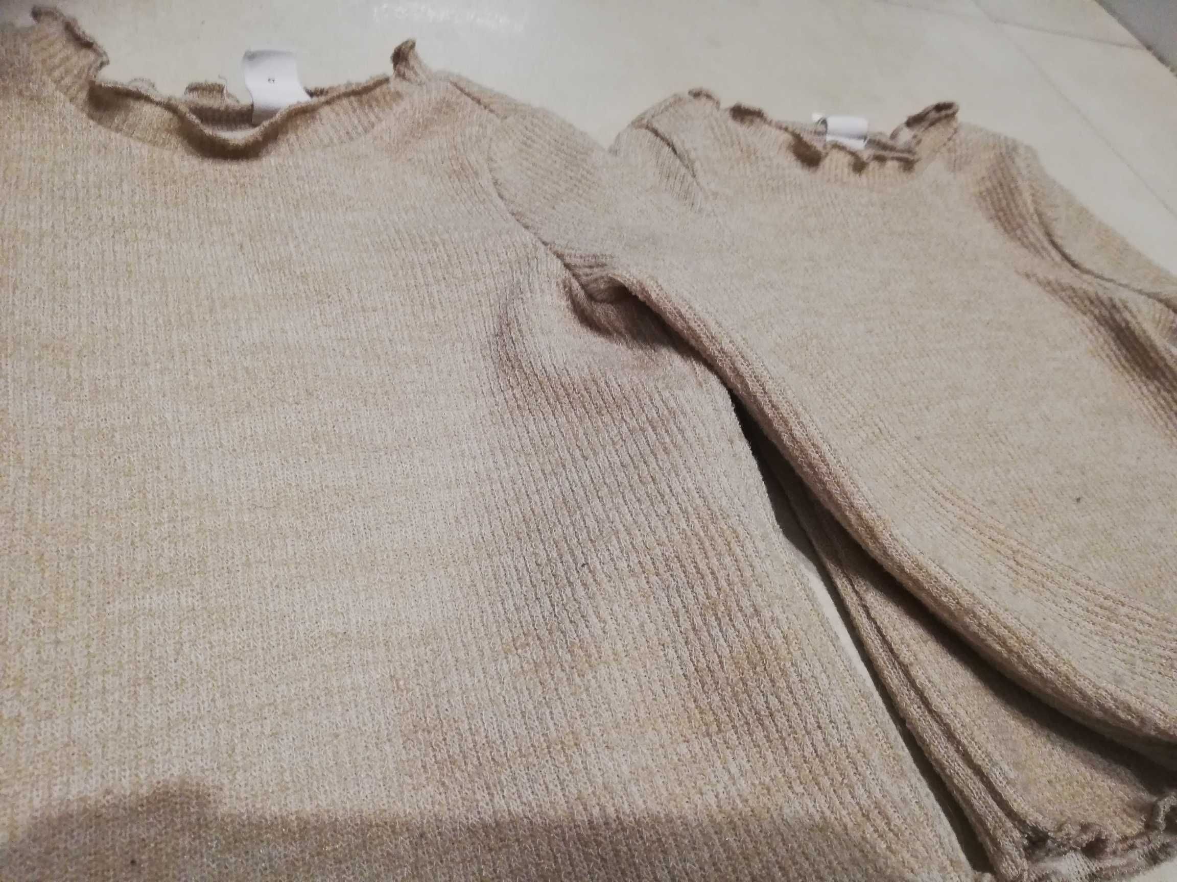 Bluzeczki bluzki beżowe prążkowane dla bliźniaczek rozmiar 74-80 Shein