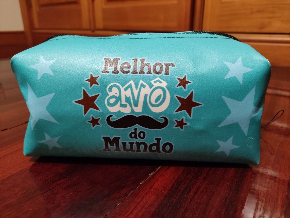 Bolsas Novas: Bebé, Avó, Avô