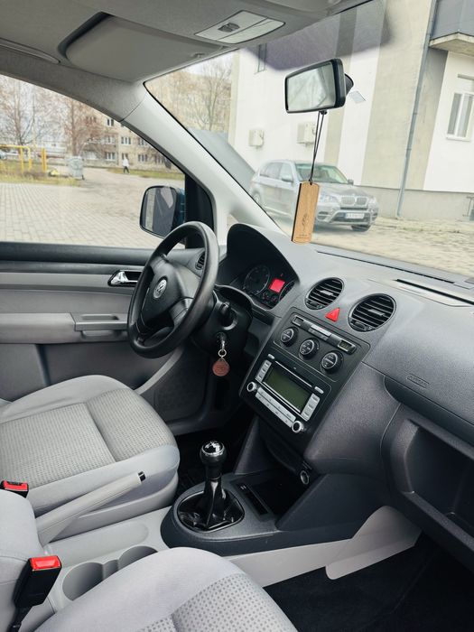 Продам Volkswagen Caddy