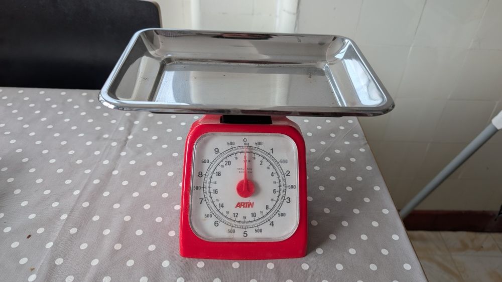 Balança de Cozinha Mecânica Vintage