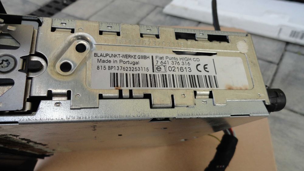 Radio Samochodowe Punto 2 Cd oryginalne Blaupunkt