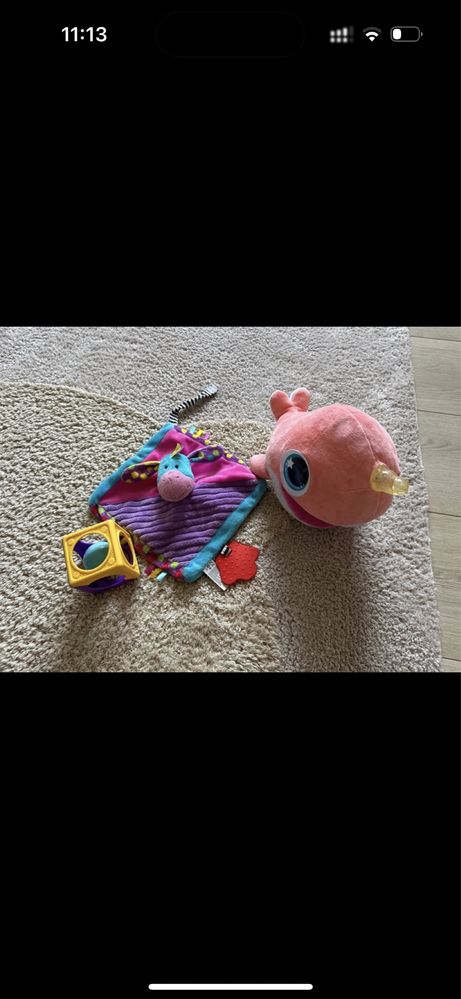 Kokon dla niemowląt Done by Deer + zabawki