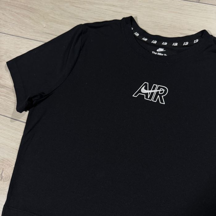 Нова Жіноча Чорна Кроп Футболка Найк Айр Nike Air Fit, L, Оригінал