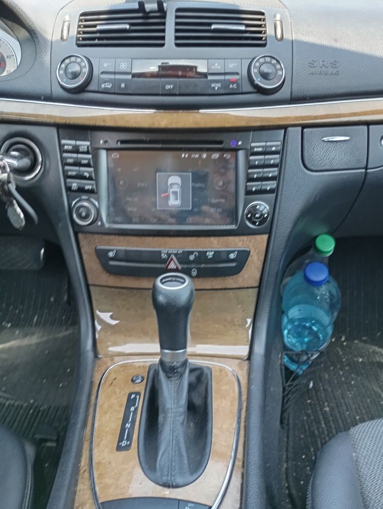 Mercedes Benz E 220 CDI 170 Auto