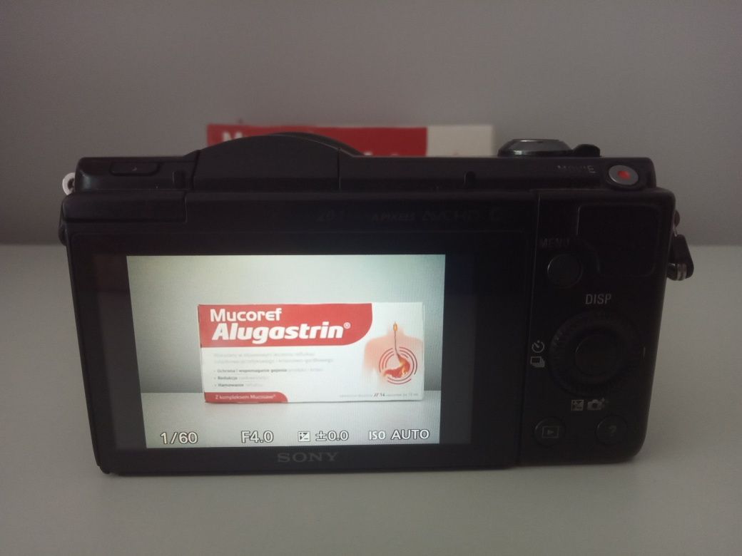 Aparat Sony 5000 z obiektywem 16-50