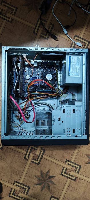 Продам старий комп'ютер(Б/У)