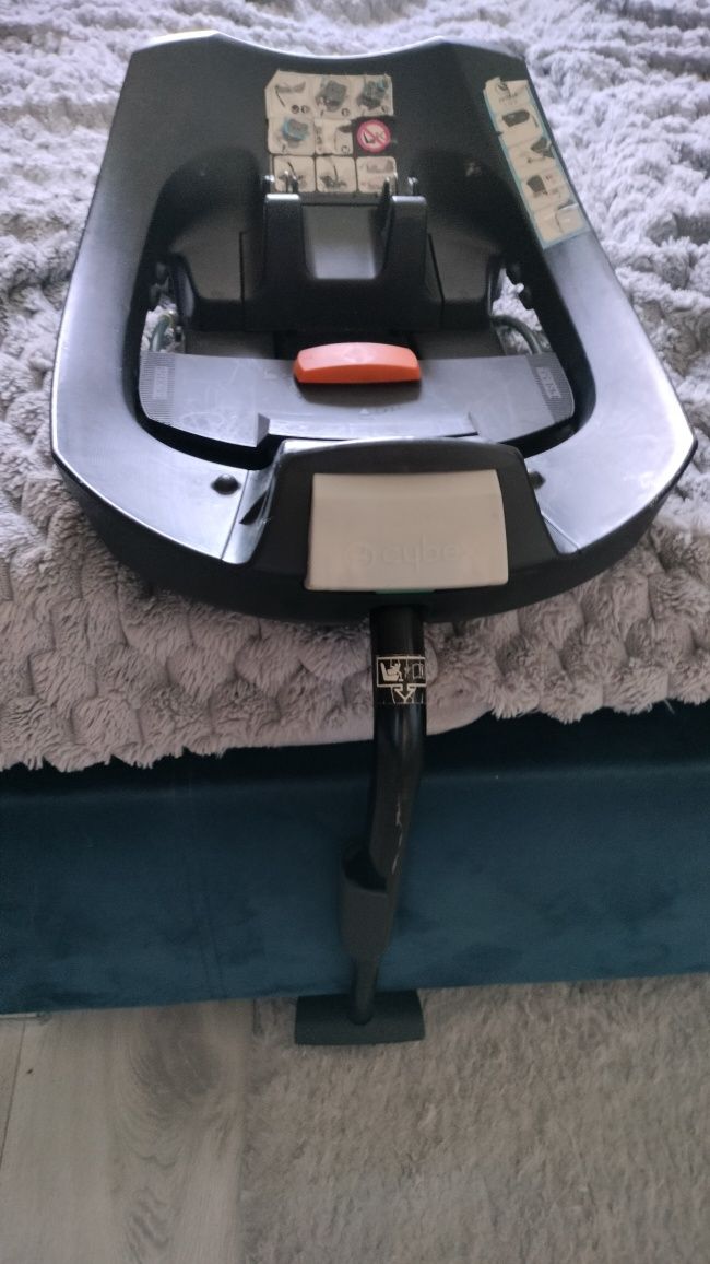 Cybex Aton 5 + baza