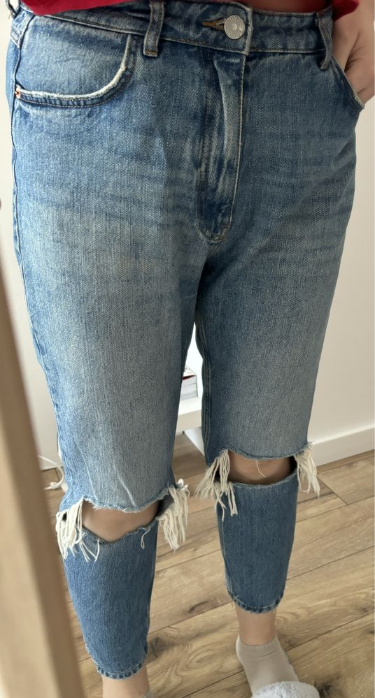 Review, damskie jeansy, skinny mom fit, rozdarcia na kolanach, rozm 30