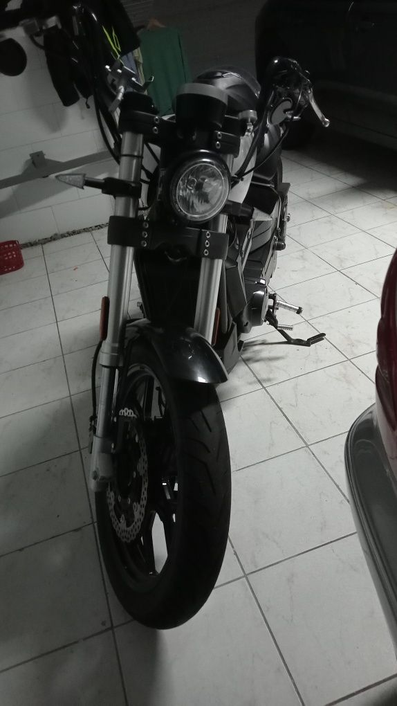 Vendo leonart plider  versão  personalizada