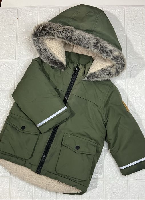 Курточка зимова, парка на овчині, зима. На хлопчика 9-18 м