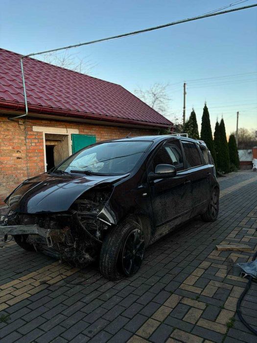 nissan note 1.6 автомат після ДТП