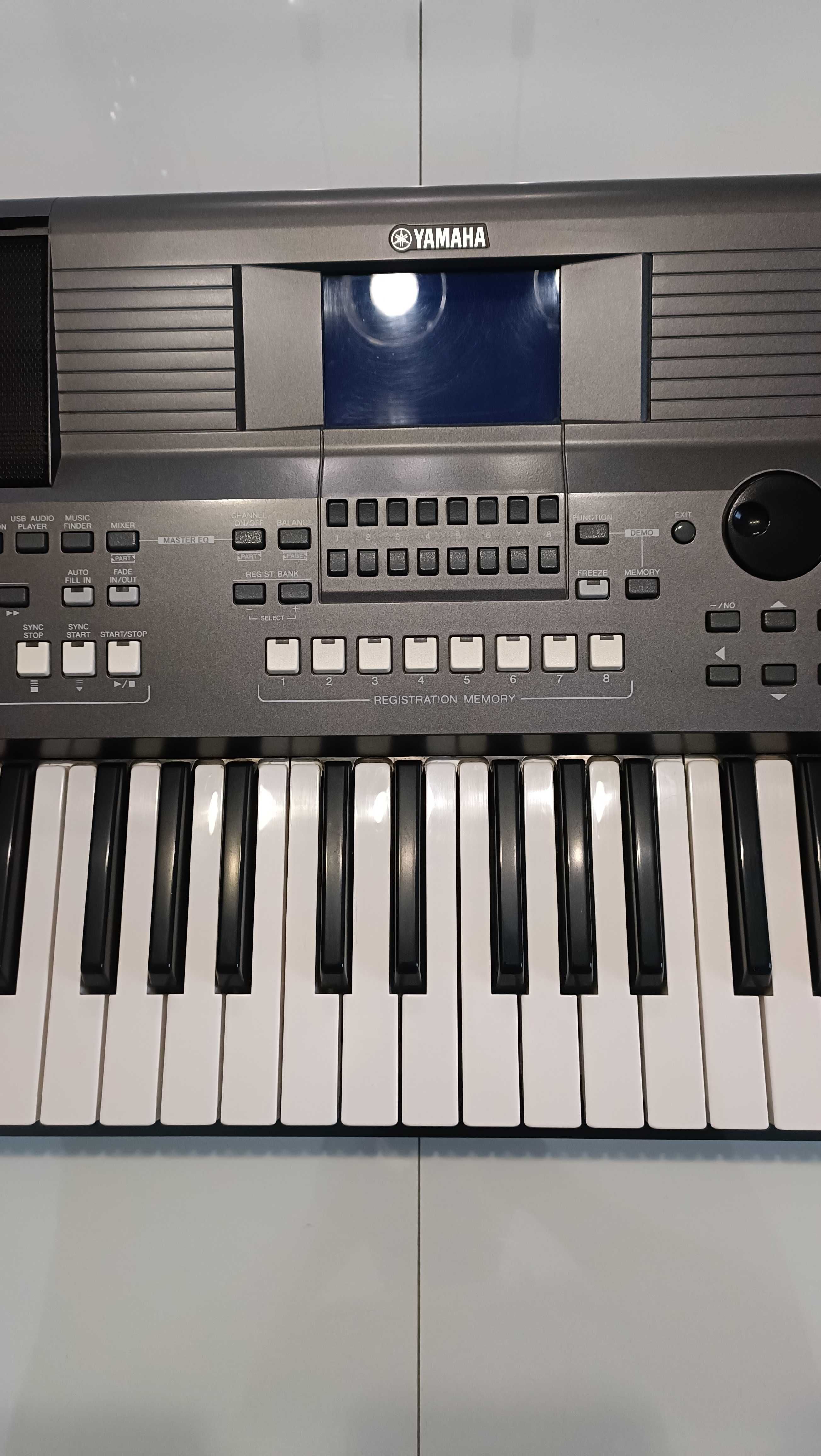 Keyboard Yamaha psr s670 Uzywany