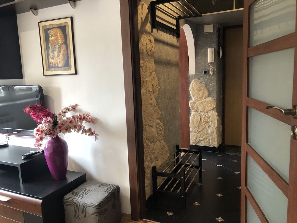 Apartament na doby Plac Bankowy przy stacji Metro Arsenał
