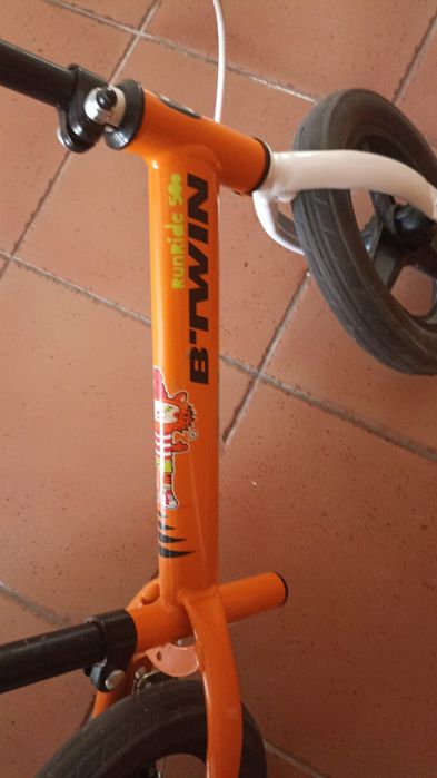 Bicicleta de aprendizagem sem pedais