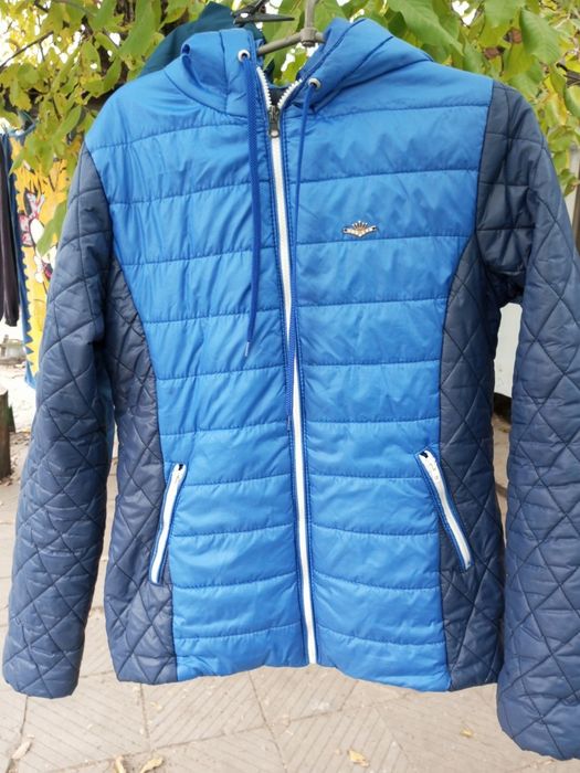 Куртка осіння 48р.