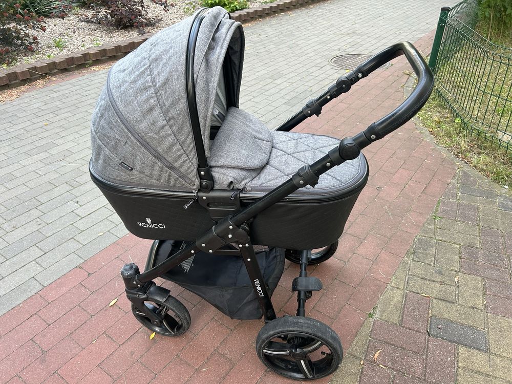 Wózek dziecięcy Venicci 3w1 Grey-gondola, spacerówka, fotelik stan bdb