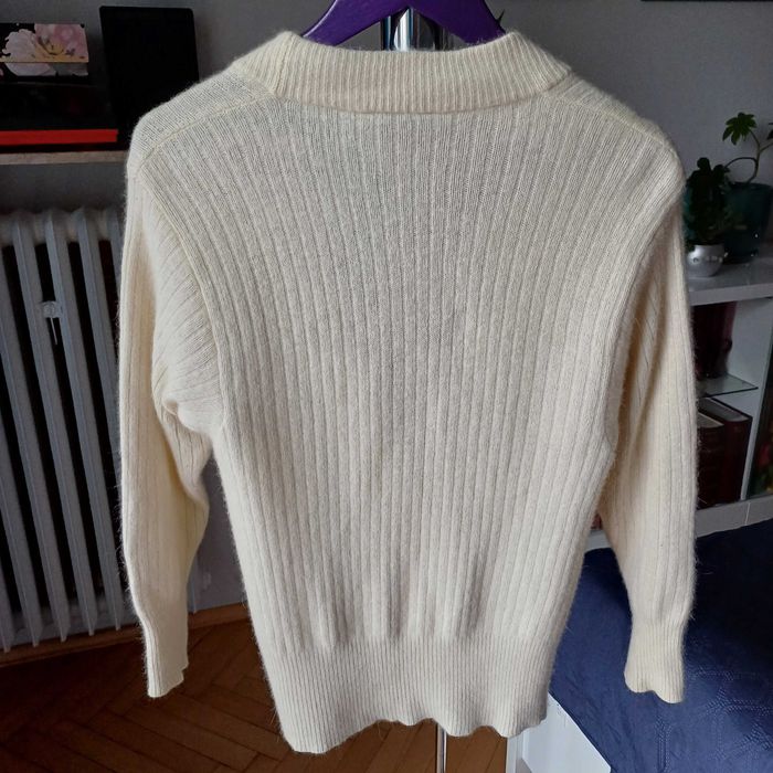 Sweter typu kardigan wełna z angorą.