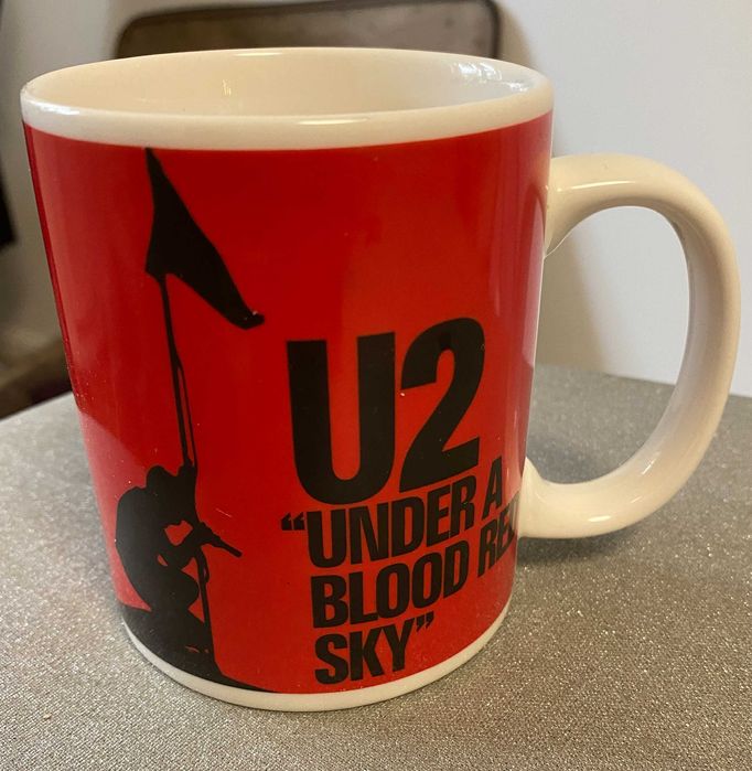 U2 Live under Blood red sky Oficjalny kubek do kawy