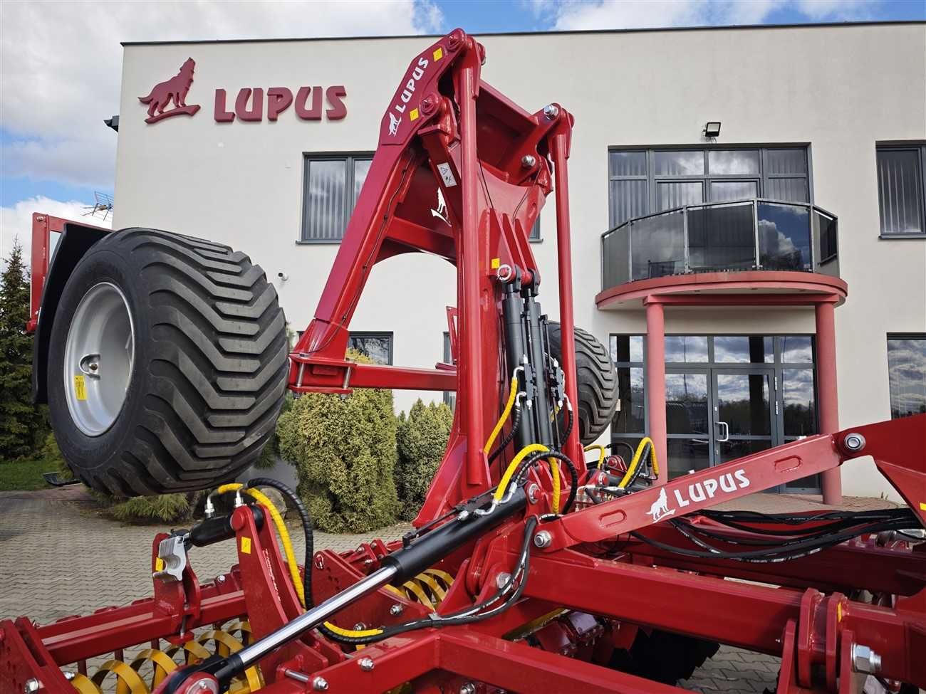 Brona talerzowa 4m półzawieszana LUPUS | PRODUCENT | PREMIUM |