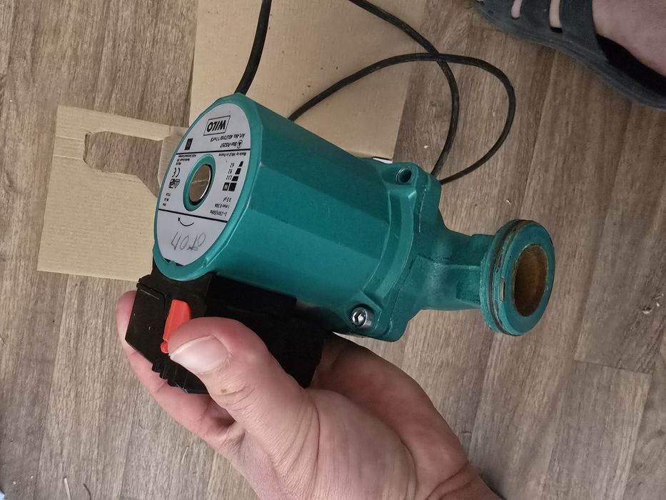 Насос циркуляційний wilo rs 25/7