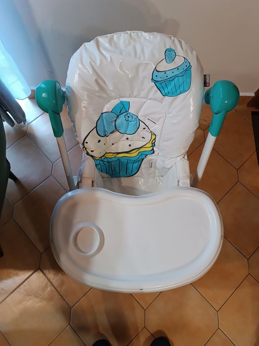 Krzesełko do karmienia / jedzenia dla dzieci