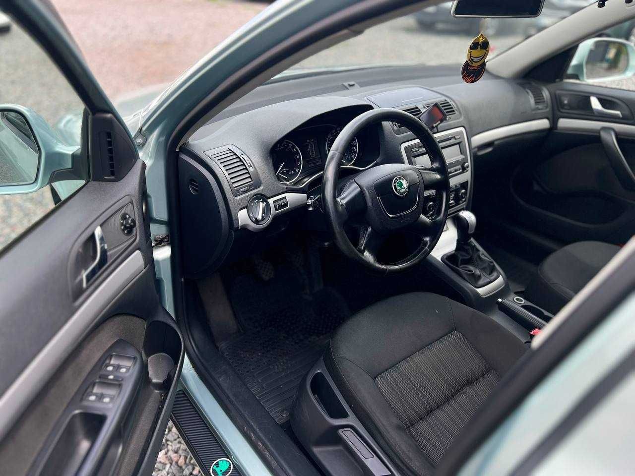Skoda Octavia 4х4 2010 2.0 TDI
