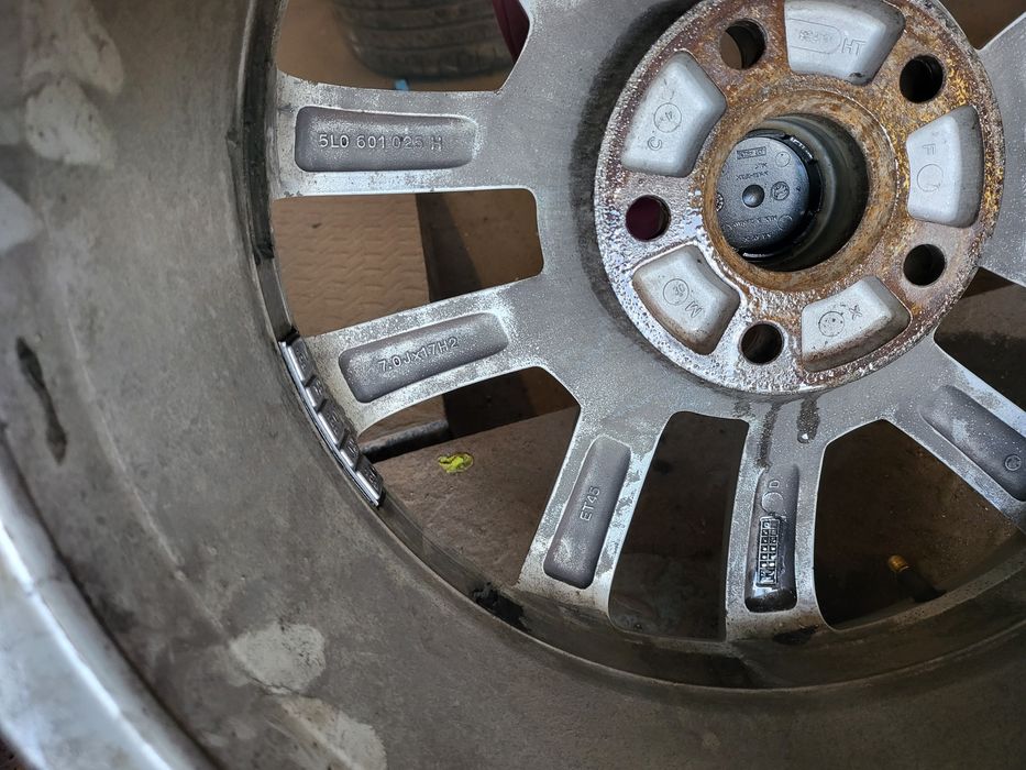 Alufelgi 17 Skoda Yeti Octavia II Octavia III Superb Vw 5x112 ET45