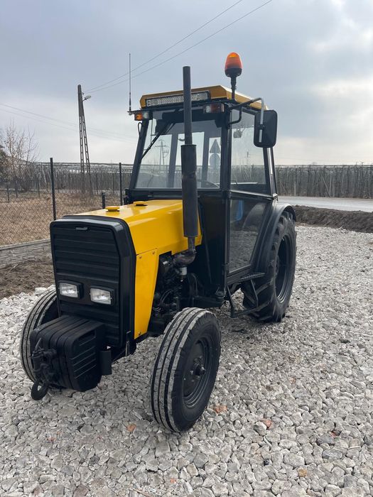 Ciągnik sadowniczy Ursus 3502