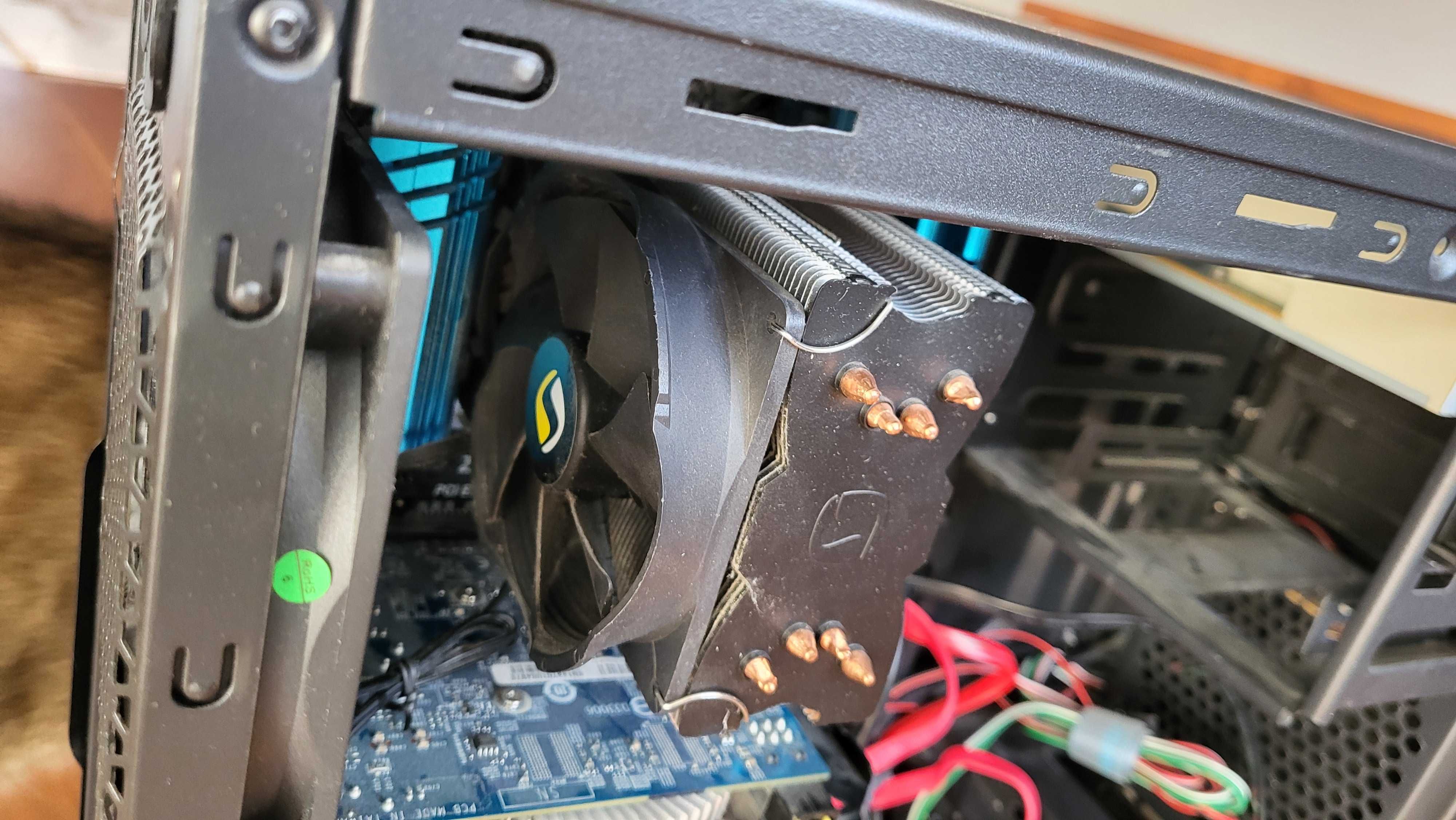 Komputer PC Intel Core I5 GeForce 750 Ti