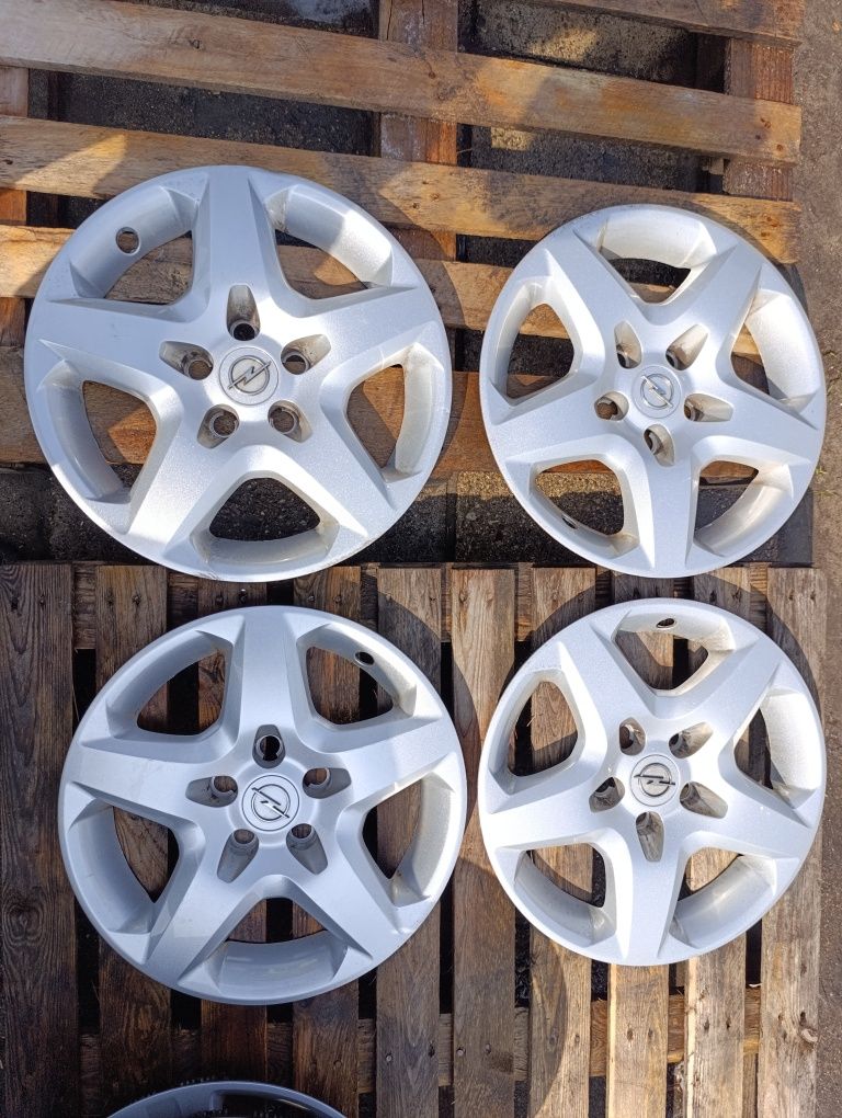 Opel Astra H Zafira b Vectra c kołpaki strukturalne 16 calii