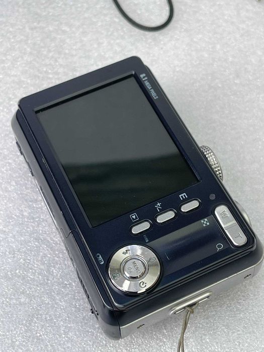 фотокамера Samsung S830.