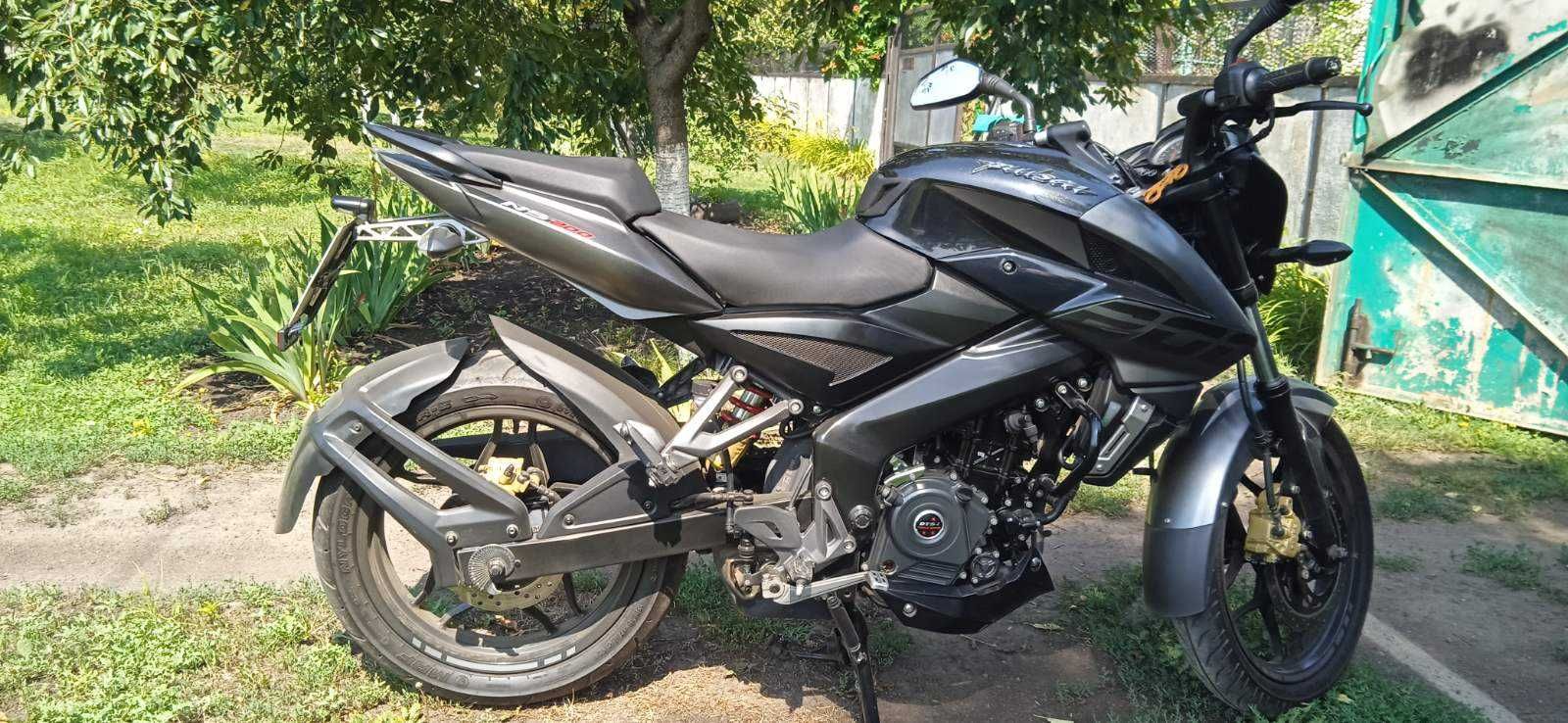 Bajaj Pulsar NS200