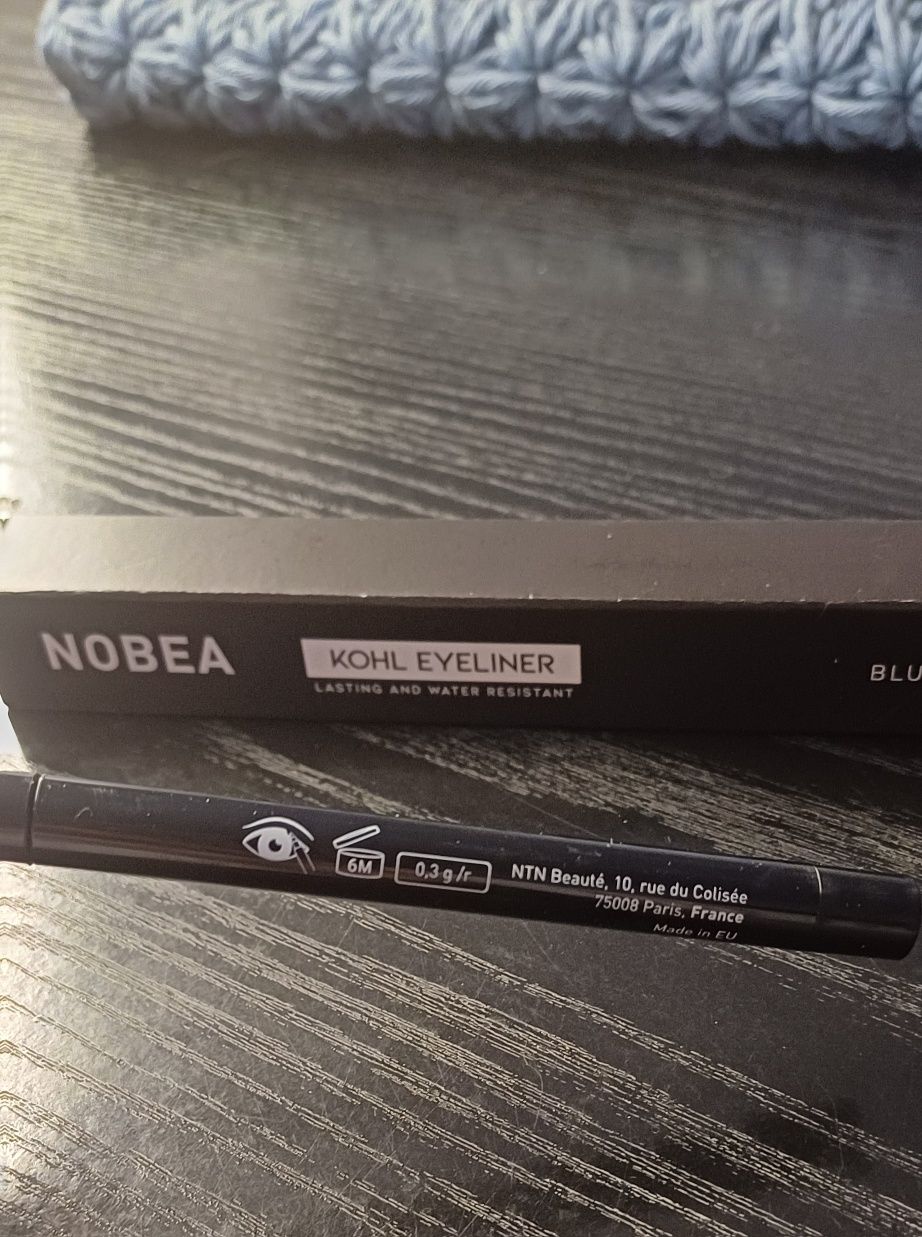 Eyeliner Nobea Blue E03
