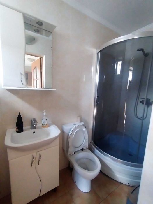 Продам 2 дома на 7 сотках земли на Таирова.