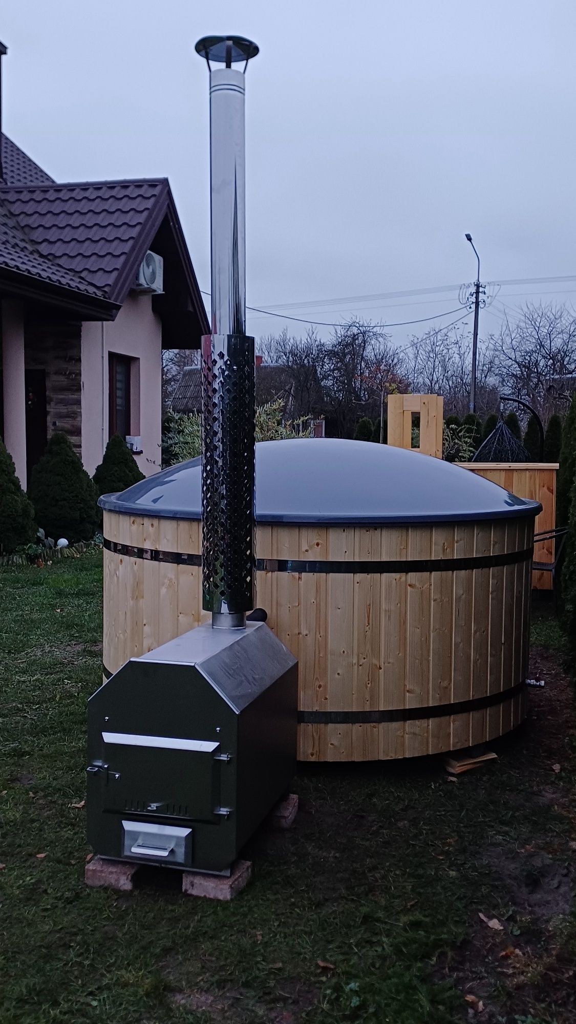 Bania,Balia ogrodowa z hydromasażem.Sr.200cm