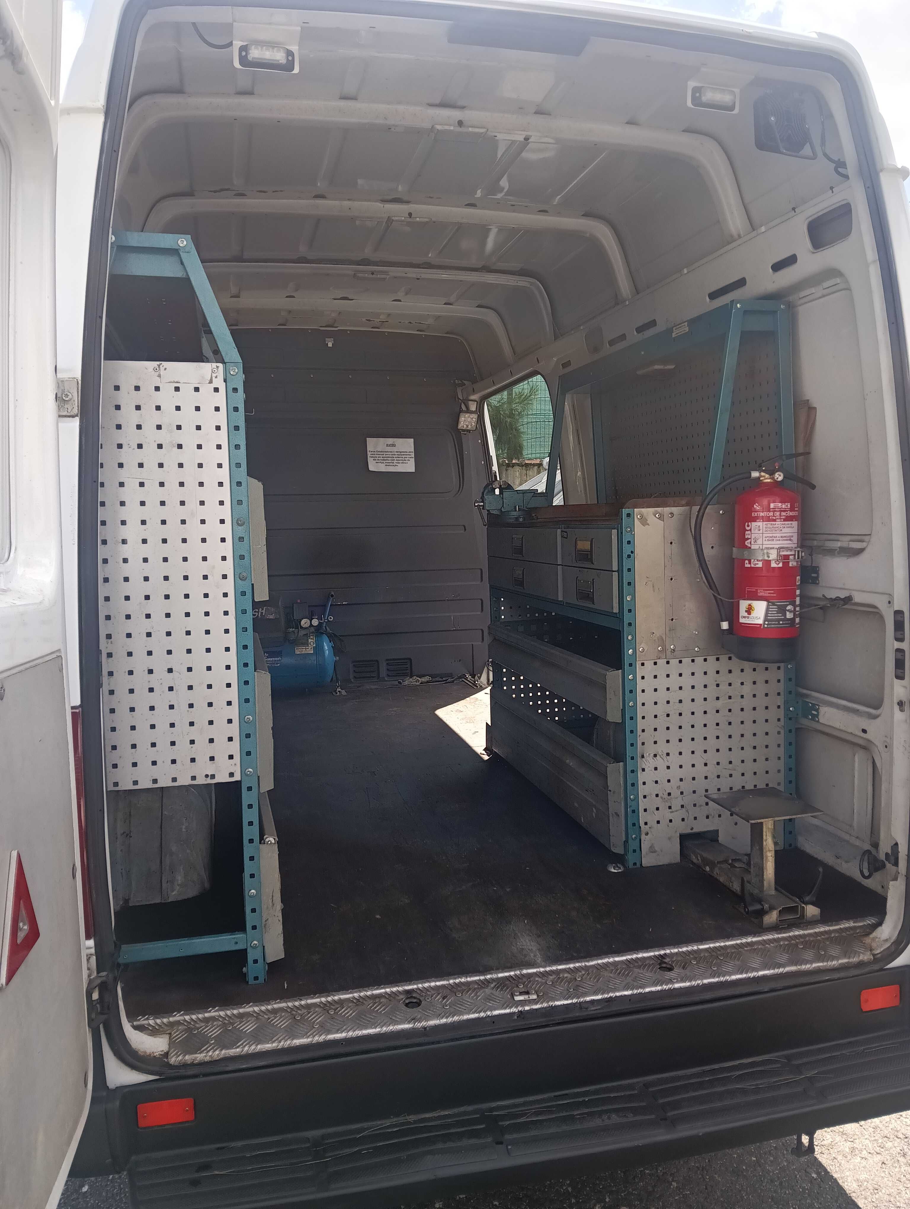 Mercedes Sprinter 313 CDI    (viatura oficina)