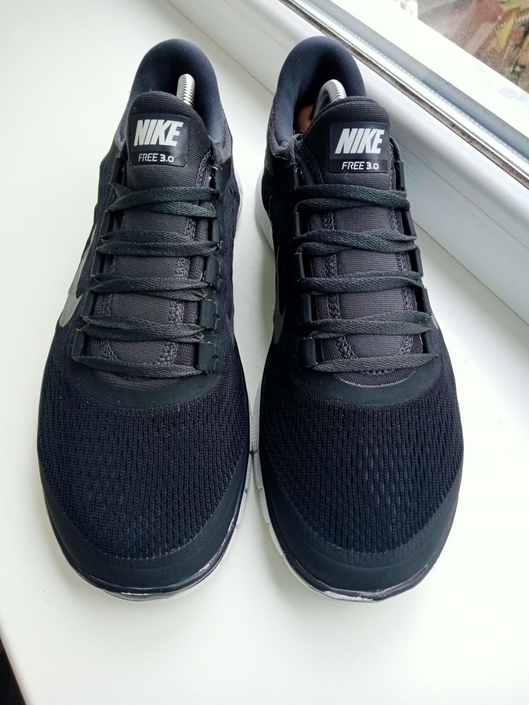 NIKE Free 5.0 бігові кросівки розмір 45.5.Ориг.і NIKE  Free 3.0